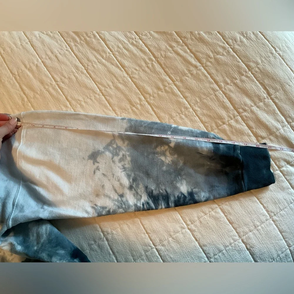 Women’s Hanes Tie Dye Crew Neck Sweatshirt size M - Picture 4 of 8